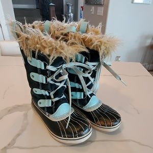 Kids Sorel boots